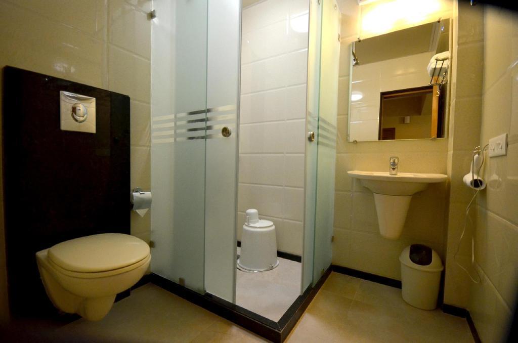 Hotel Prestige Μπανγκαλόρ Εξωτερικό φωτογραφία