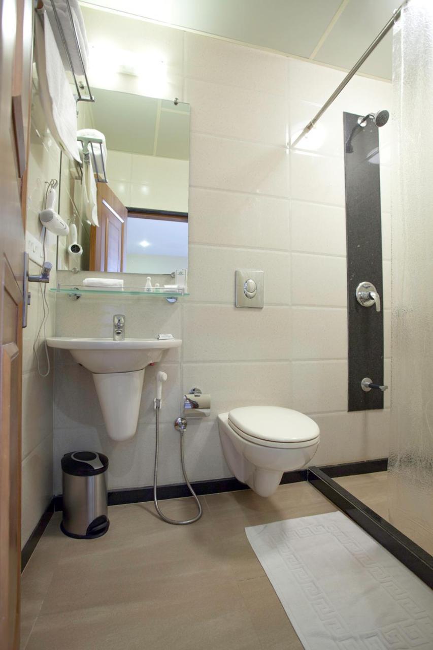 Hotel Prestige Μπανγκαλόρ Εξωτερικό φωτογραφία